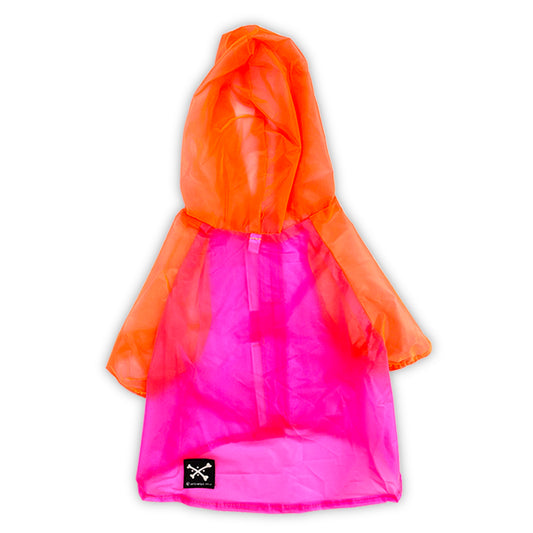 Impermeable rosa